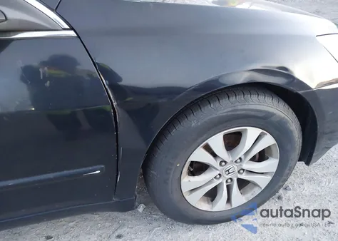 2004 Honda Accord 2.4 Ex from USA, damaged, VIN 1HGCM56684A072897